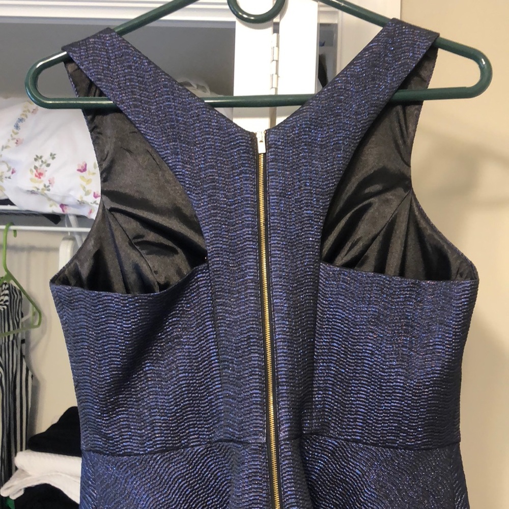 Express Dress - Picture 2 of 4